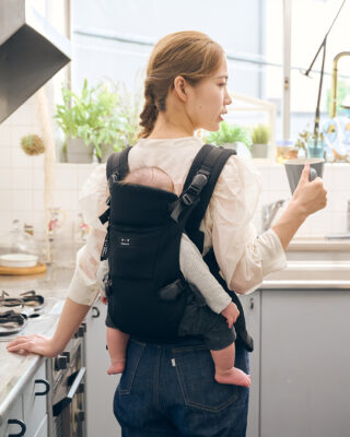 【美品】ラッキーインダストリーズ ベビーキャリアオン抱っこ紐 商品 – 抱っこ紐のラッキーインダストリーズ